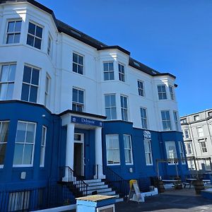 Delmont Hotel